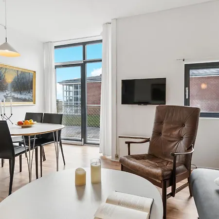 1 Bedroom Stunning In