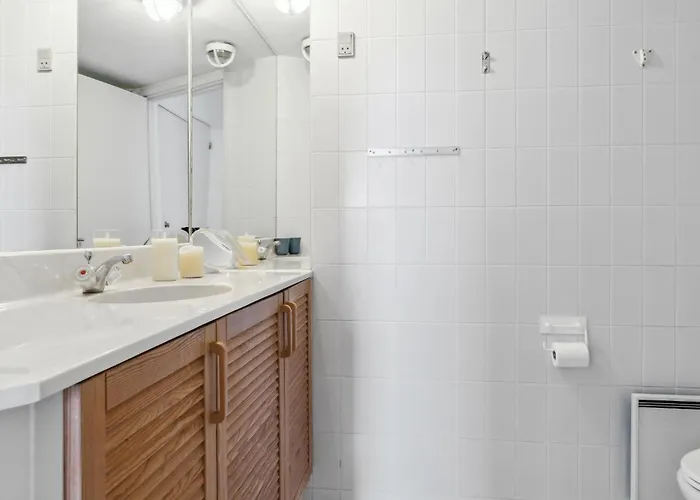 1 Bedroom Stunning In